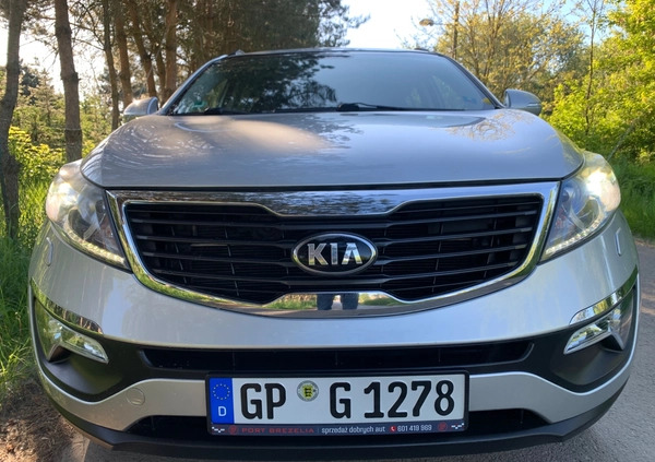 Kia Sportage cena 48500 przebieg: 112000, rok produkcji 2012 z Halinów małe 704